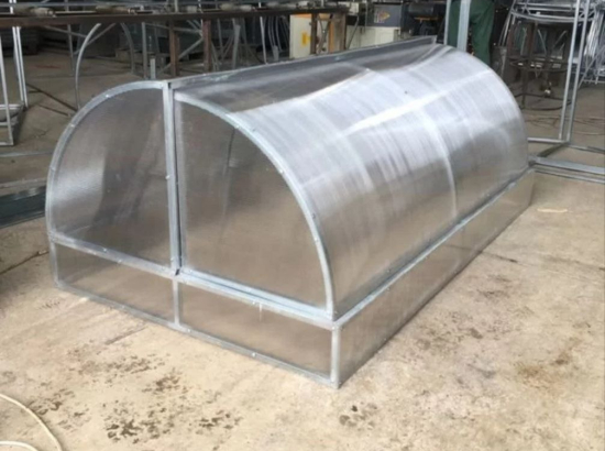 Парник из поликарбоната Хлебница